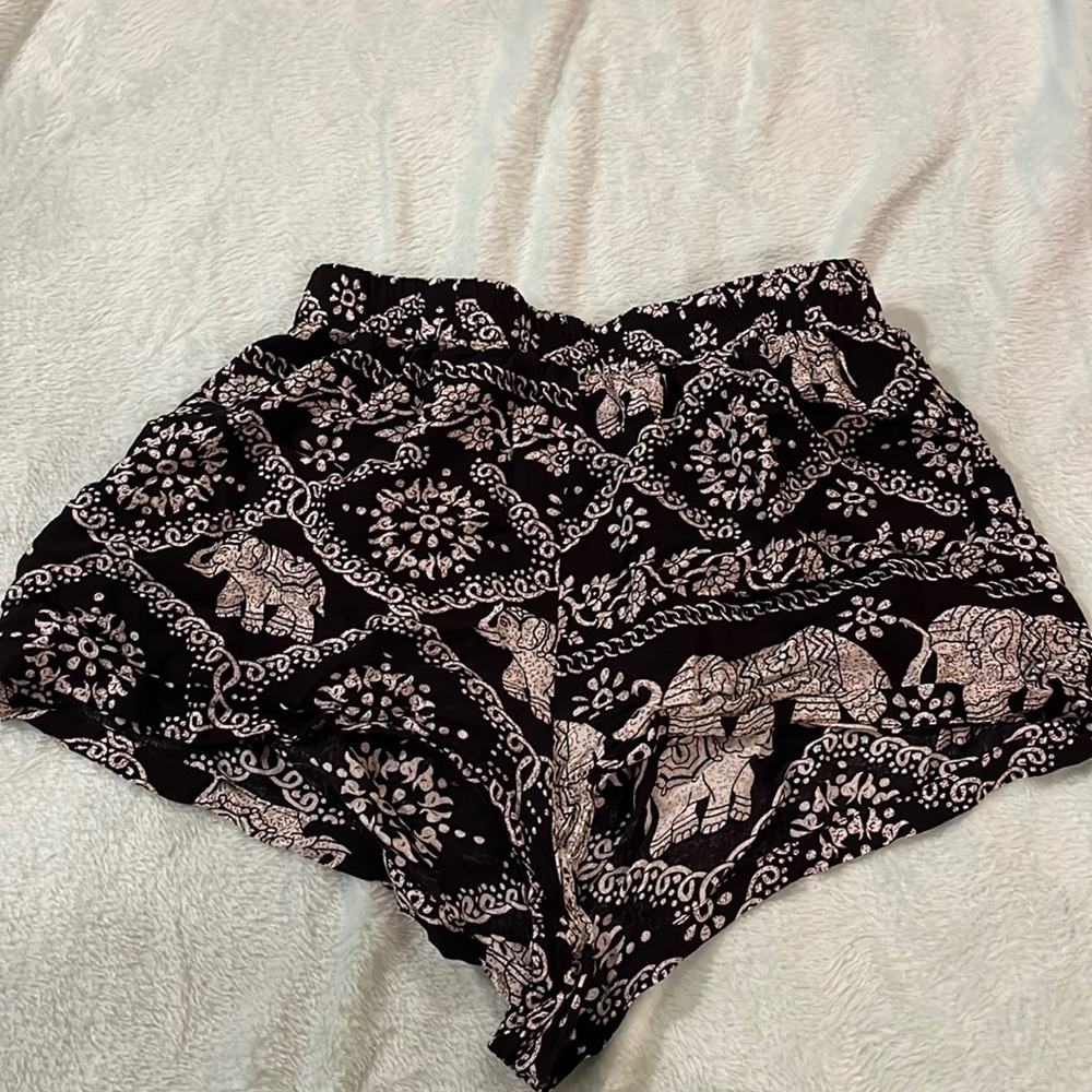 Elephant shorts